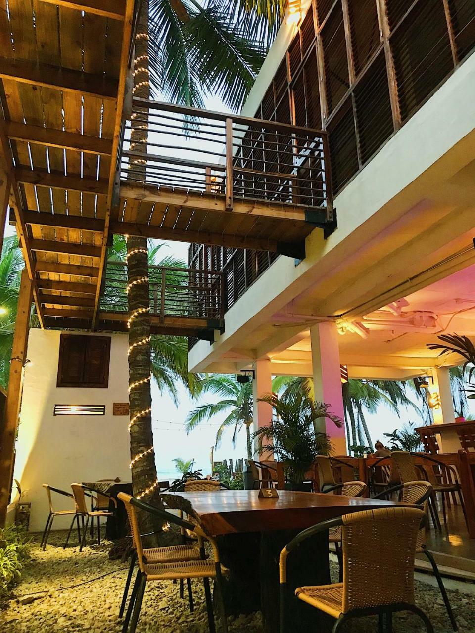 Makao Beach Hotel بالومينو المظهر الخارجي الصورة